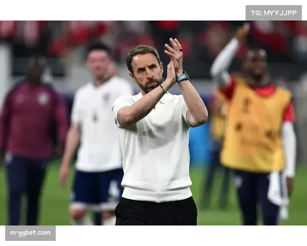 通讯：萨卡谈英格兰队风格：索斯盖特如何将俱乐部的高位压迫理念植入国家队